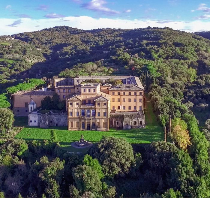 Villa Mondragone - veduta aerea