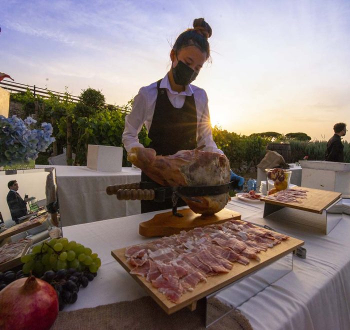 buffet di insaccati all'aperto