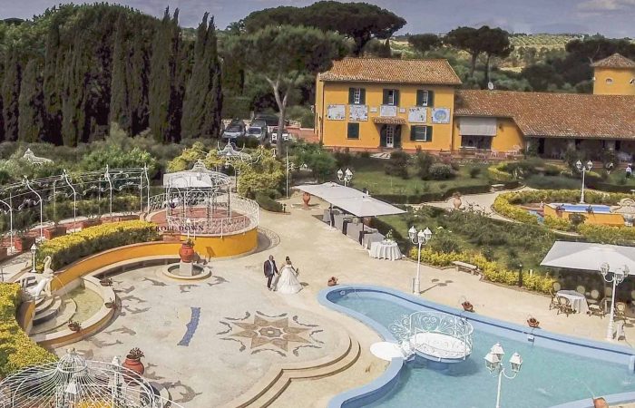 location con parco e piscina vicino Roma